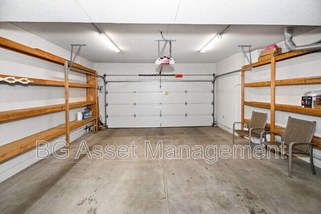 Building Photo - 176 Scotts Valley