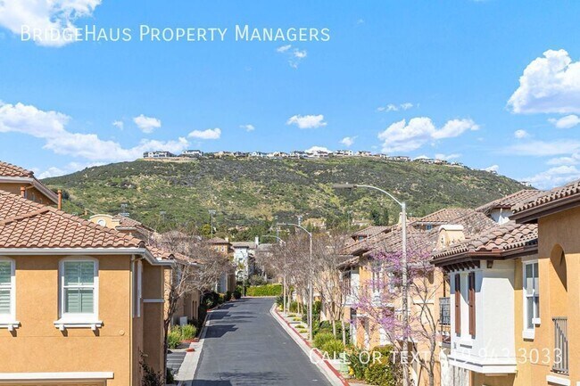 Building Photo - 1693 Avery Rd