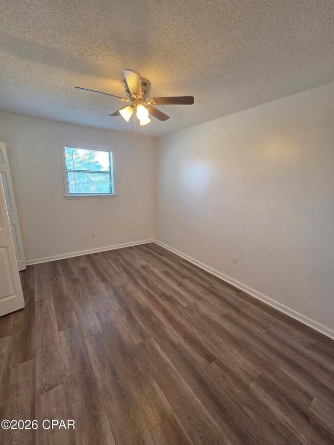 Building Photo - 6329 Omoko St