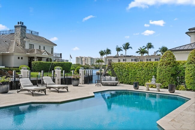 Building Photo - 7474 NE Bay Cove Ct
