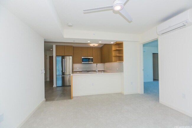 Building Photo - 1388 Kapiolani Blvd