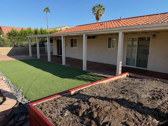 Building Photo - 76920 Florida Ave
