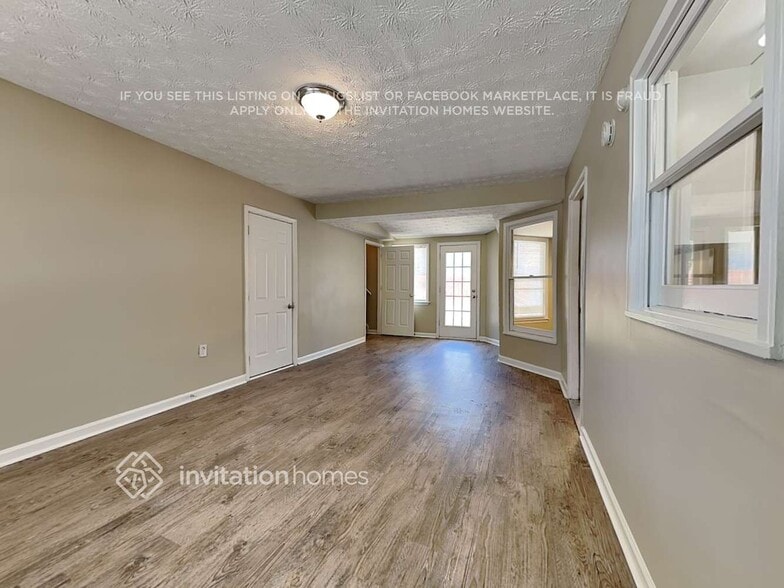 Building Photo - 3329 Brooksong Way