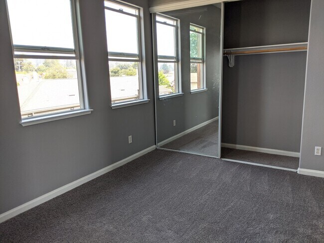 Building Photo - 4101 Toddika Ln
