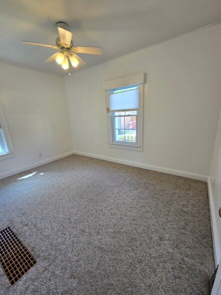 Building Photo - 2913 N 55th St