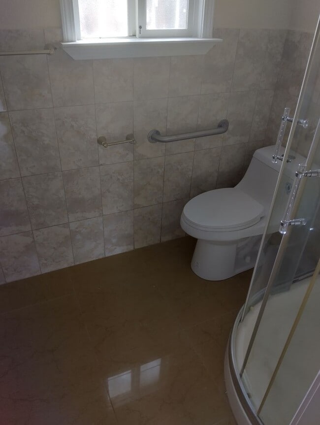 Building Photo - Remodeled 4 bedroom Single Story Home in San Pablo, CA.