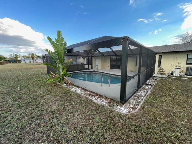 Building Photo - 22290 Tennyson Ave