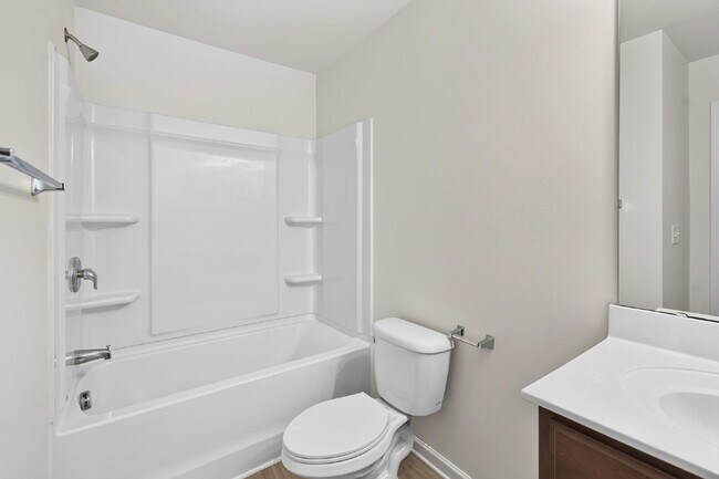 Building Photo - Expansive 4-bedroom, 3.5-bathroom single-family home boasts 3,150 sq. ft.