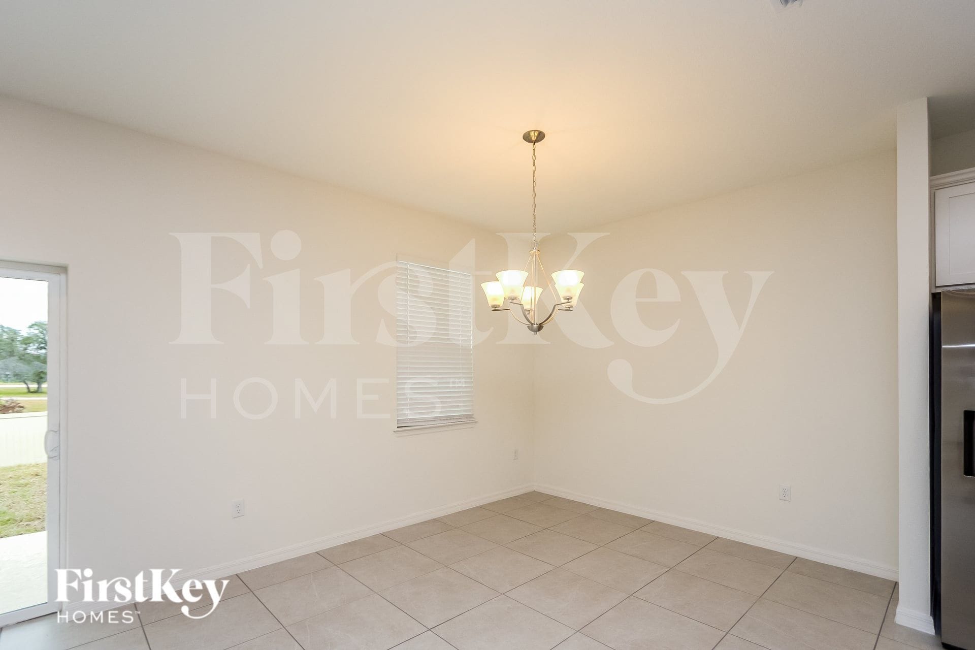 Building Photo - 336 Corbel Ln