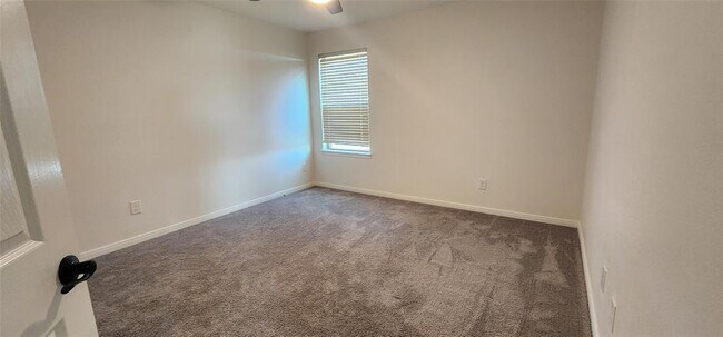 Building Photo - 25202 Wls Sta Ct