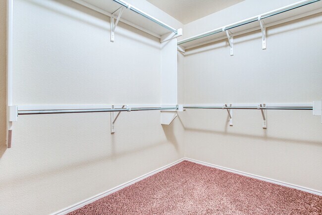 Building Photo - 612 Arrowood Pl