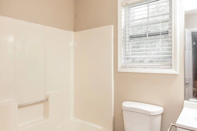 Building Photo - 1544 Haynes Ct SW