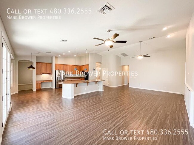 Building Photo - 1181 E Hawken Way