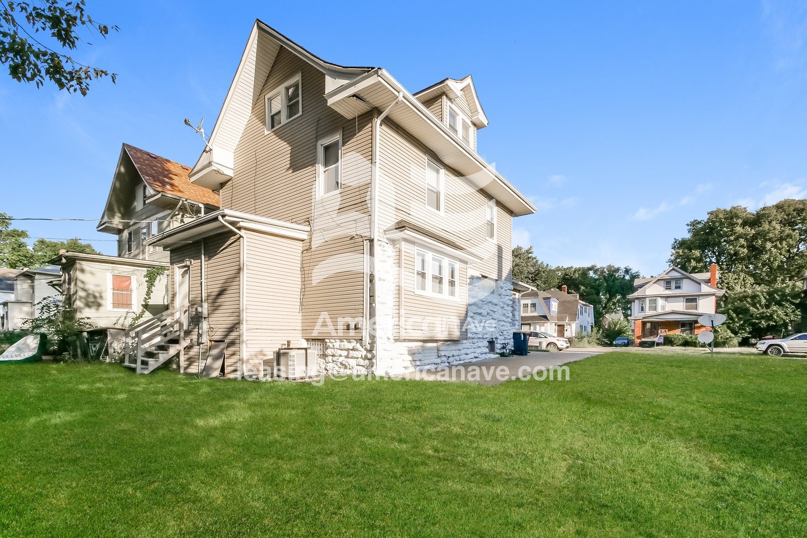 Building Photo - 3217 E 30th St