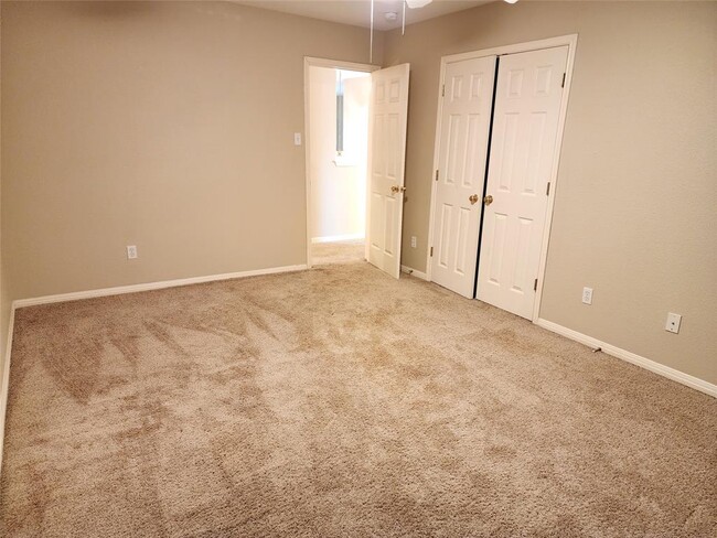 Building Photo - 3726 Harvey Penick Dr