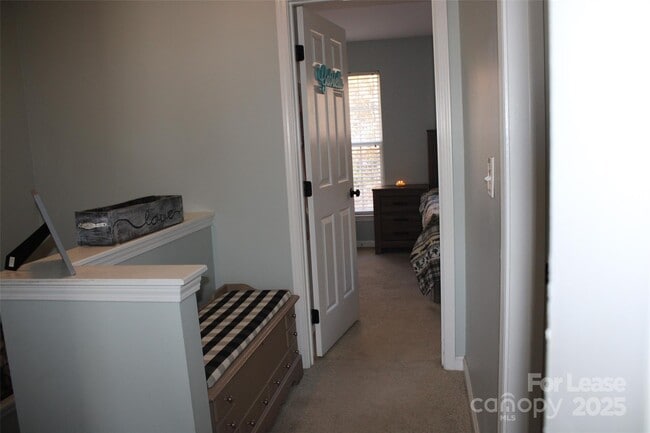 Building Photo - 9446 Cadman Ct