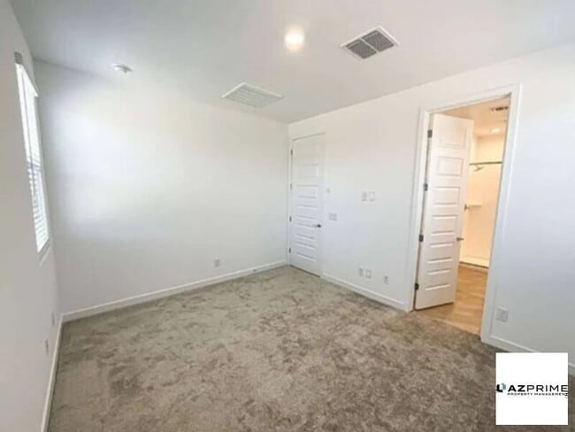 Building Photo - Everything you need for comfortable living.