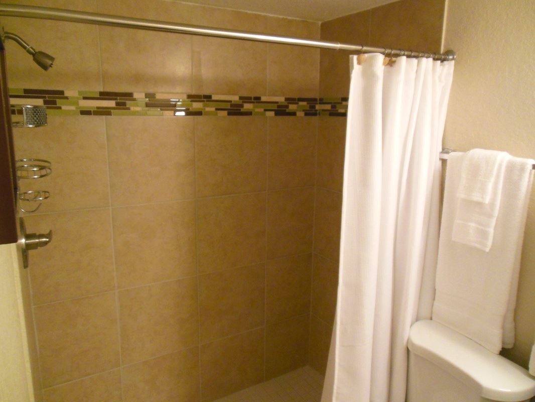 Building Photo - 520 69th Ave