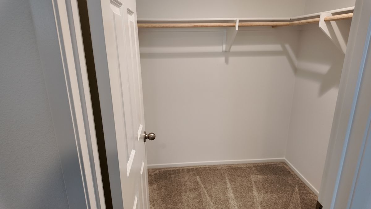Building Photo - 762 S Sumac Ln