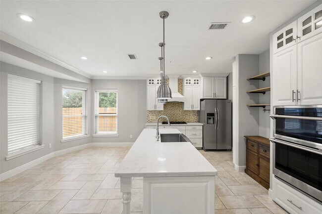 Building Photo - 6214 Pebble Canyon Ct