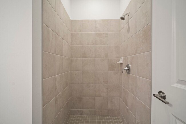 Building Photo - NEW CONSTRUCTION 3beds+Den 3 baths located...