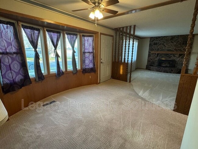 Building Photo - 1046 N 29th St