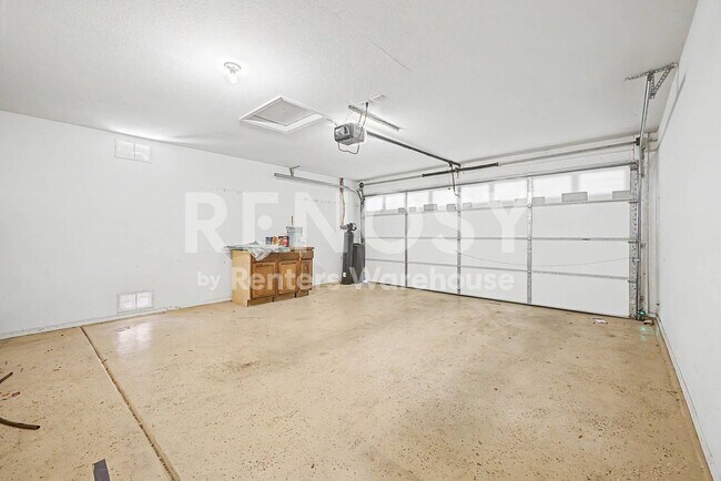 Building Photo - Price Improvement!  Johnson Ranch Home with Golf & 3 Community Pools!