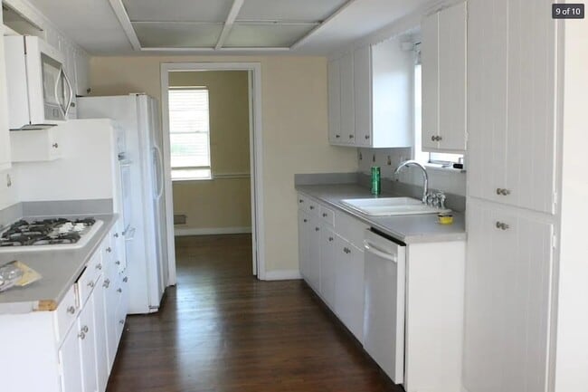 Building Photo - 10529 Yorkford Dr