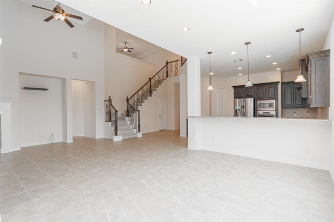 Building Photo - 2822 Ember Pass Ln