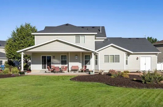 Building Photo - 1390 Henrys Point Dr