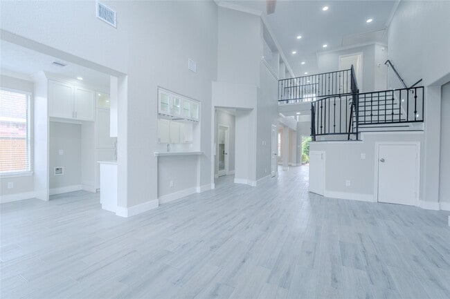 Building Photo - 5807 Cypress Mound Ct