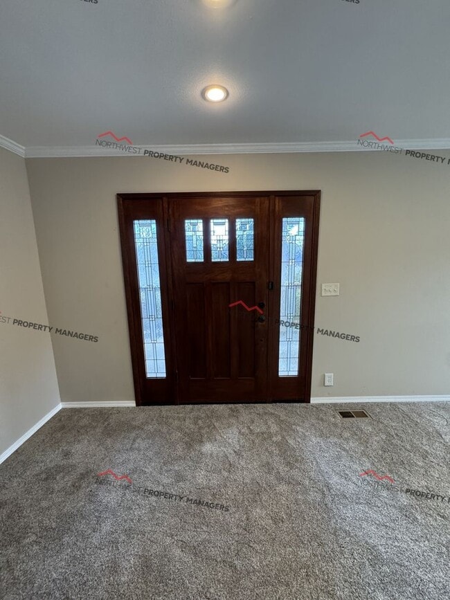 Building Photo - STATUS: *PENDING APPLICATION*  - R100  $2295