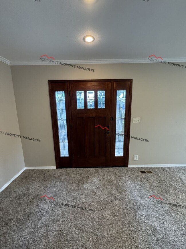 Building Photo - STATUS: *RENTED*  - R100  $2295