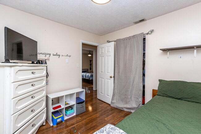 Building Photo - 3008 Tuscaloosa Ln