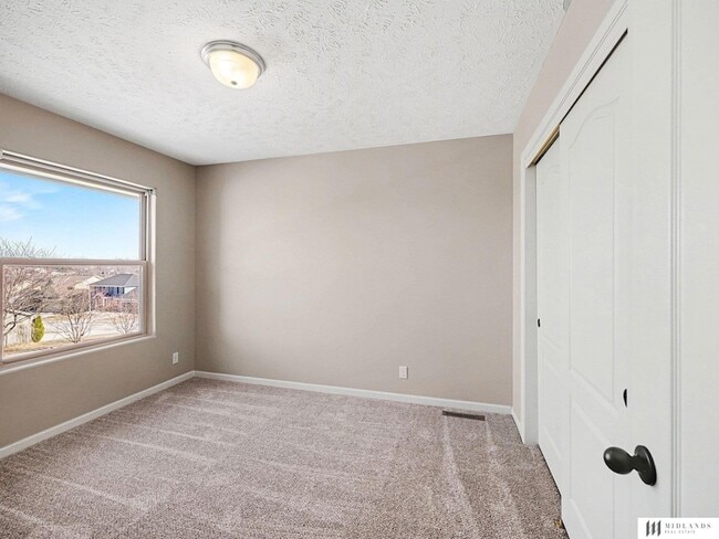 Building Photo - 16559 Dora Hamann Pkwy