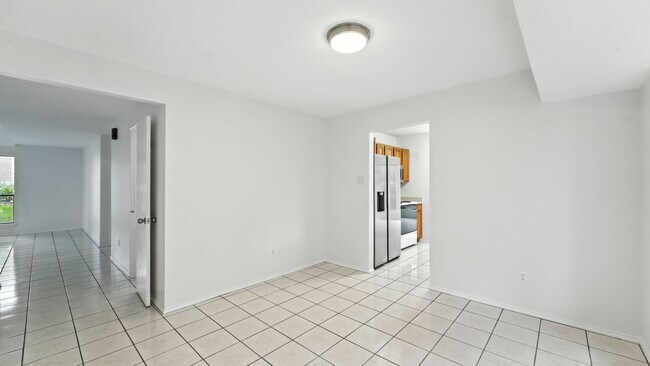 Building Photo - 21210 Malibu Colony