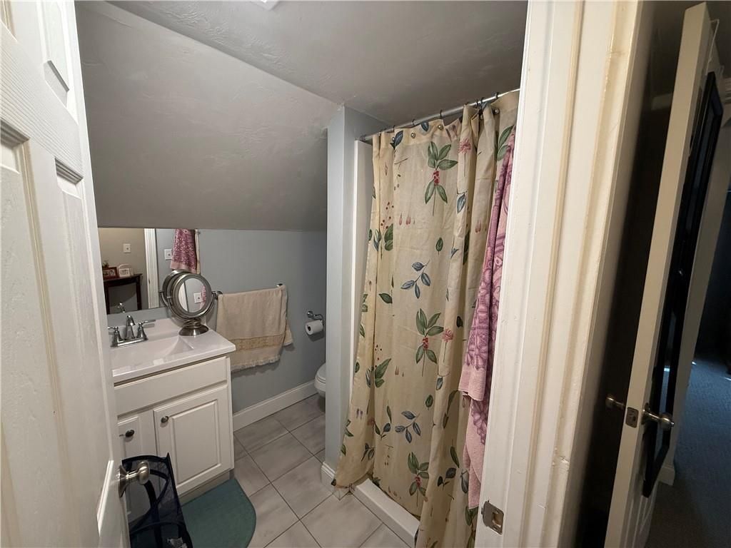 Building Photo - 251 High St