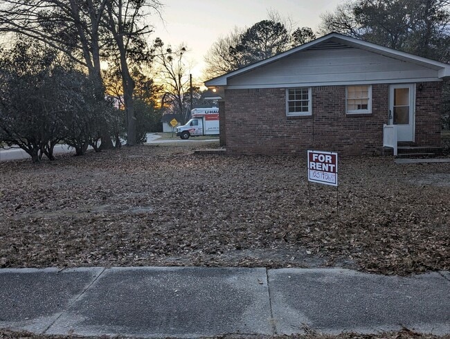 Building Photo - 1 Burgess Ct.