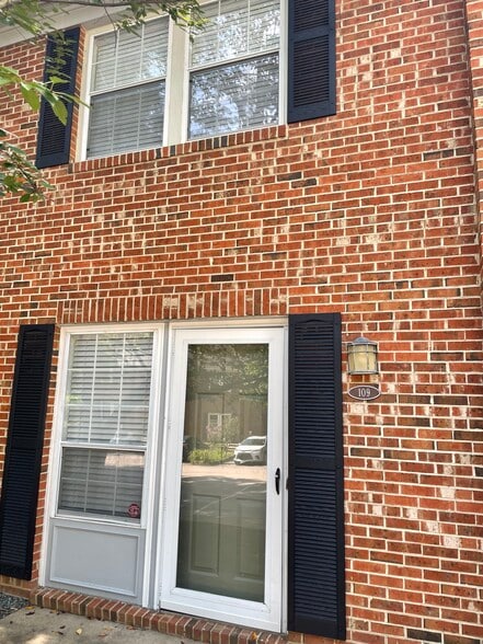 Front Exterior - 109 Friar Ln