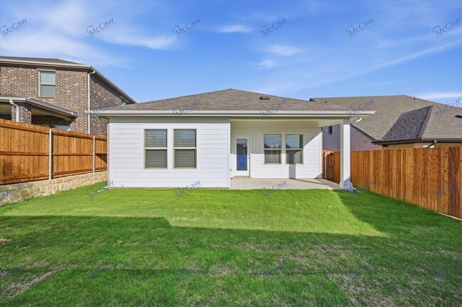 Building Photo - 713 Leavenworth Dr