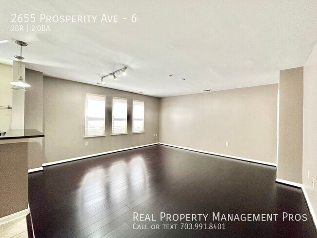 Building Photo - 2655 Prosperity Ave