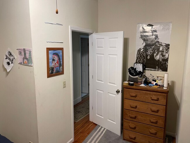 Building Photo - 1701 Downey St