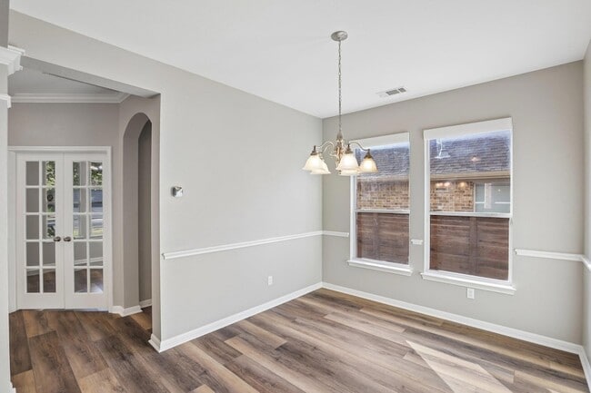 Building Photo - 1408 Gorham St