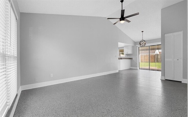 Building Photo - 1651 Palm Leaf Dr