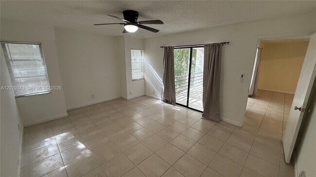Building Photo - 3199 Coral Hills Dr