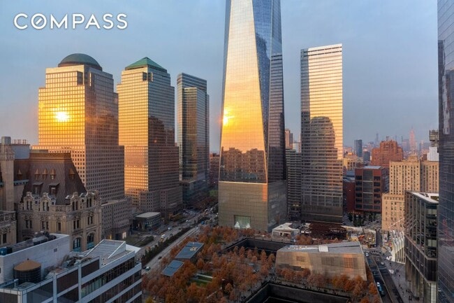 Building Photo - 123 Washington St