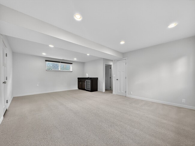 Building Photo - 16218 3rd Ave SE