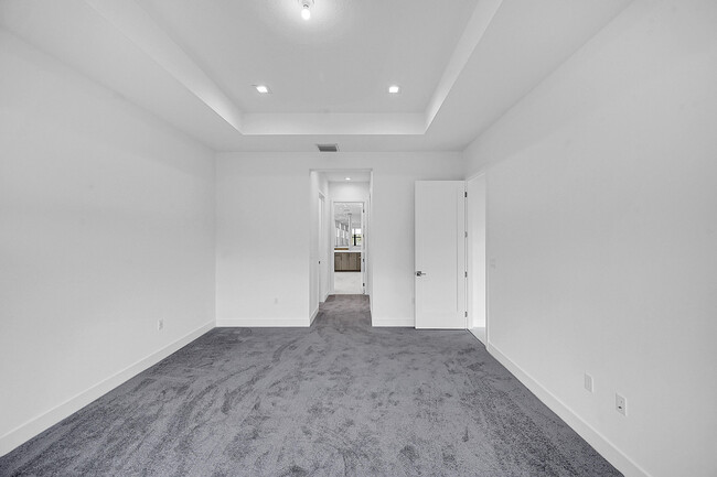 Building Photo - 13080 Feathering Wy