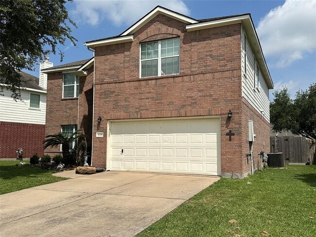 Building Photo - 2205 Mossey Creek Dr