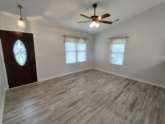 Building Photo - 6635 E Sweetbriar Trail